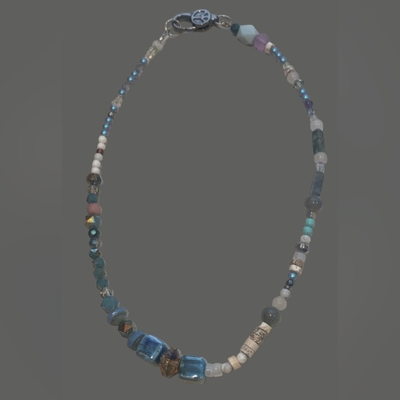 Multi Stone Pendant Necklace 18” Beaded One Of A Kind Blue Cream Bling Peace - Picture 8 of 9